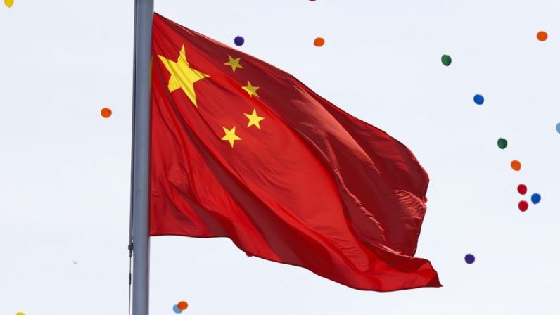 10_4_2016chinese_flag 10_4_2016chinese_flag